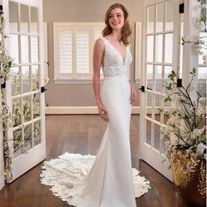 Essence of Australia D3284 Ivory V Neck Beaded Gown Scalloped V shaped Train 14